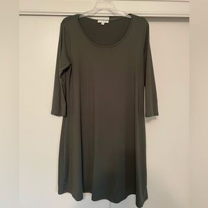 Nine Britton 3/4 Sleeve Dress